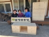 한울본부 목공동호회 ‘금강송공방’, 취약계층에 원목 가구 전달