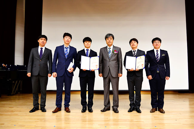 제48회-전국교육자료전-국무총리상-수상(울진교육지원청)2-2.jpg