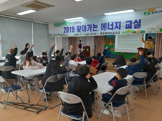 044.jpg