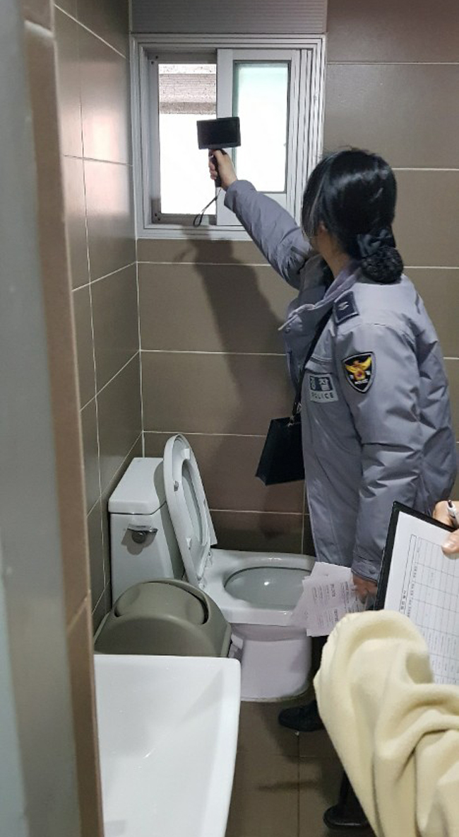 001.jpg