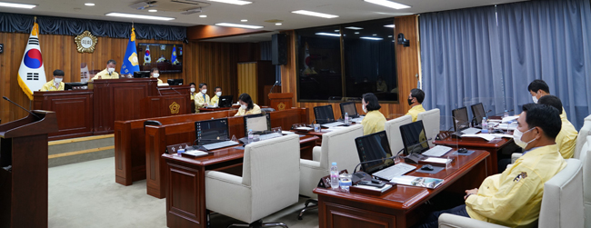 046.jpg
