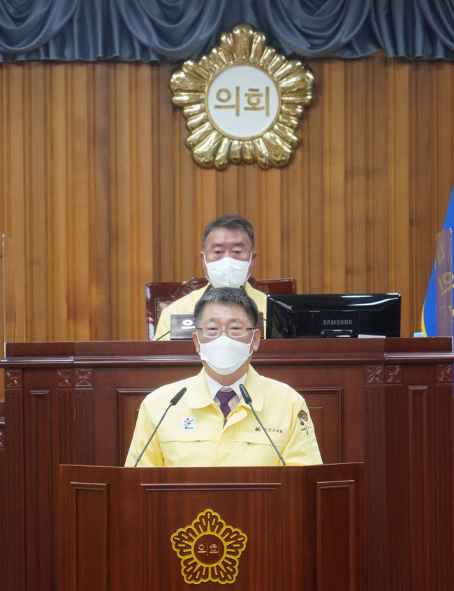 013.jpg