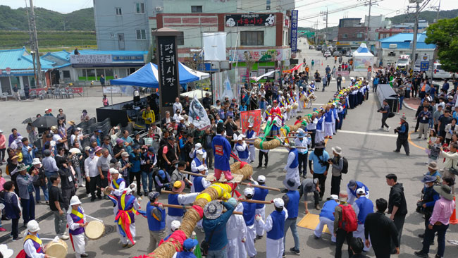 962.jpg