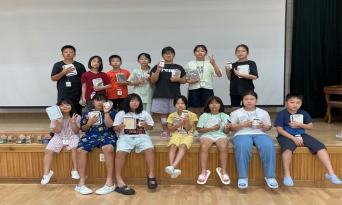 울진 매화초, 한여름밤 독립운동길 한가운데 우뚝 서다