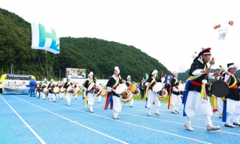 울진군, 10개 읍·면 세대 아우르는 명랑체육 축제 펼친다